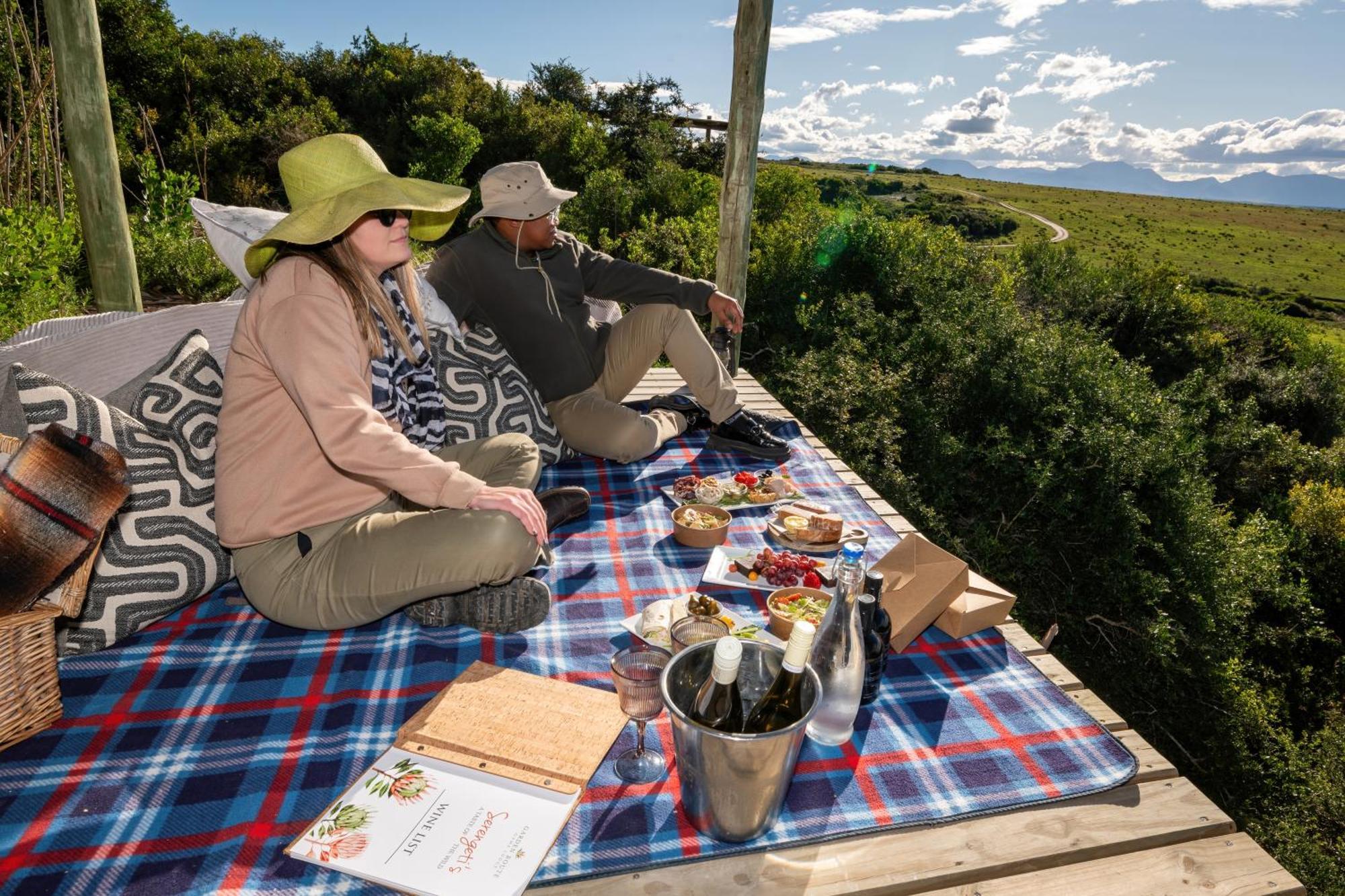 Garden Route Game Lodge Albertinia Extérieur photo